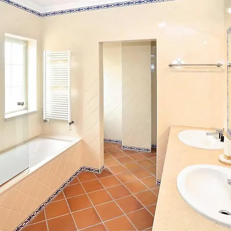 Holiday home Amarelo Praia del Rei